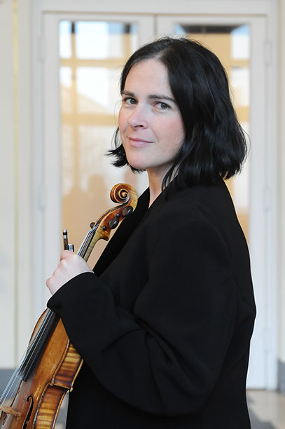 Anne Harvey-Nagl with her violin
